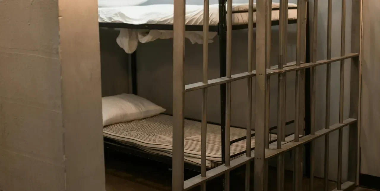 Mulher Condenada por Burla Apanhada em Aveiro Após Um Ano de Fuga