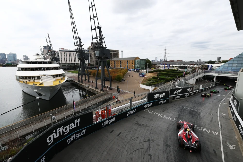 Nyck de Vries Domina Última Sessão de Treinos da Era GEN3 em Londres