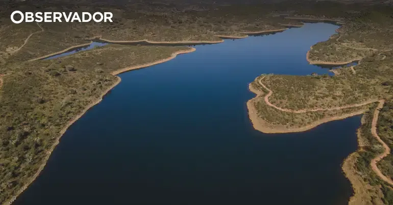 O Colapso do Solar Flutuante em Portugal: EDP Abandona Mega-Central de 169 Milhões no Alqueva