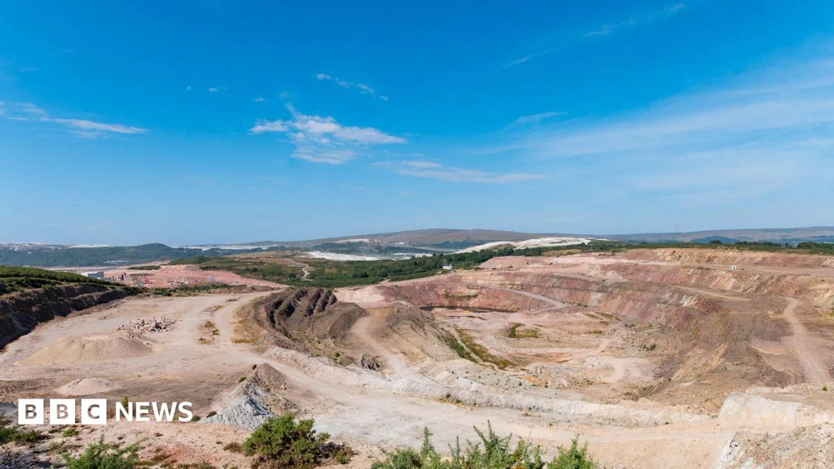 Reabertura da mina de Hemerdon: Reino Unido investe 84 milhões de euros em minerais críticos